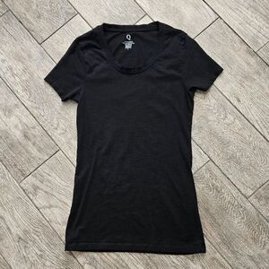 Q Black Short Sleeve Shirt Size L